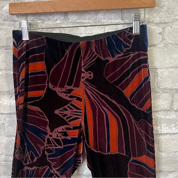 Free People Women's 26" Waist Float Away Butterfly Velour Velvet Flares Purple - Picture 3 of 8